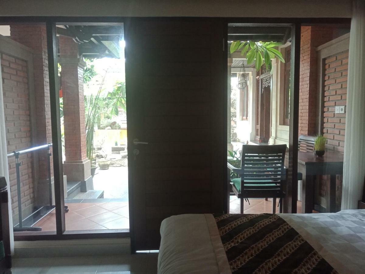 Ubud Taksu Homestay Экстерьер фото